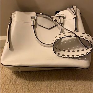 White Michael Kors Tote with strap